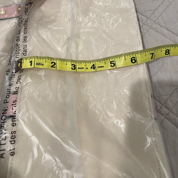 NWT, Victorias Secret bag - Picture 5 of 7